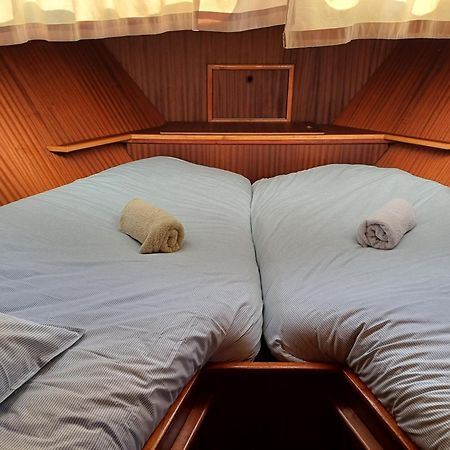 Hotel Motor Yacht Amstelle Amsterdam Esterno foto