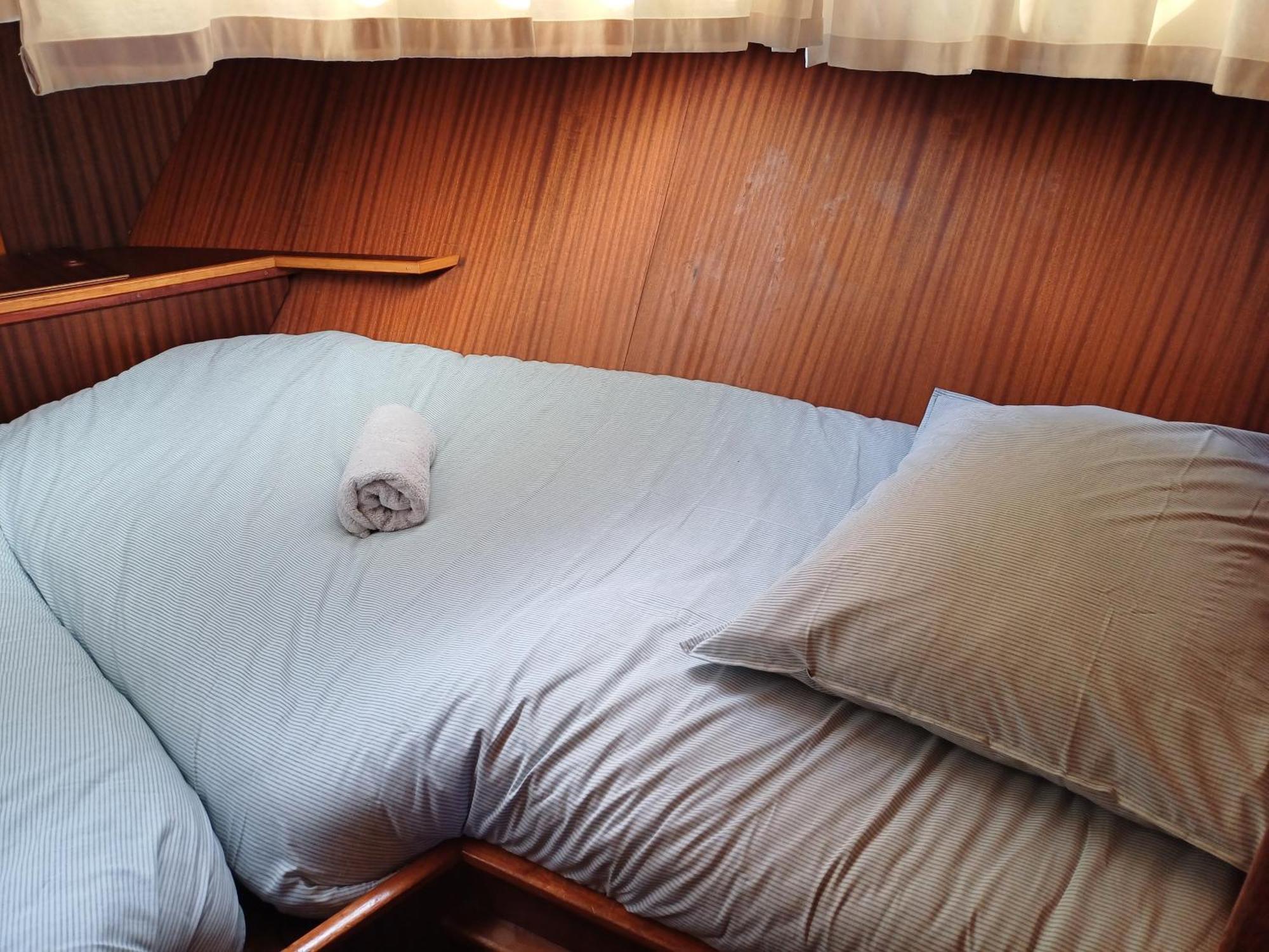 Hotel Motor Yacht Amstelle Amsterdam Esterno foto